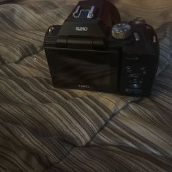 It's A Brand New Haven't Used It Nbd Camera In Good Use Came With Everything Selling It For 150 Willing To Work The Prices 