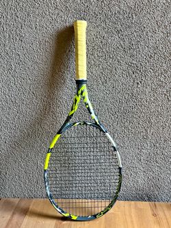 Babolat Pure Aero 2023 Tennis Racquet