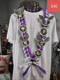 Money Graduation Leis