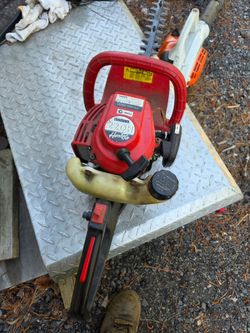 Shindaiwa 22 DH Home pro gas hedge trimmer