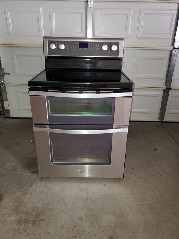 Whirlpool Stove Double Oven for Sale in Winchester, CA OfferUp
