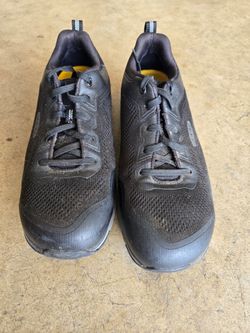 Men's steel toe safety shoes