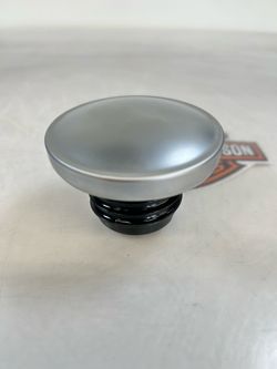 2020 Harley Sportster Iron 1200, 883N Fuel Gas Cap POLISHED . SM9KNT0365