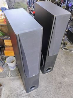 Yamaha tower speakers