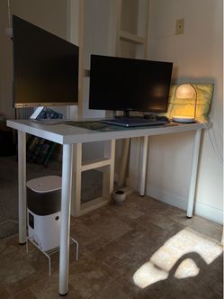 Ikea white desk lagkapten adils (plus chair)
