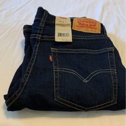 LEVI’S