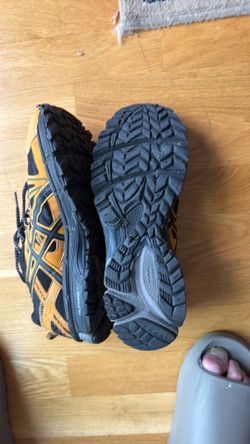 ASICS size 10 sneakers