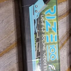 Green Light Up Kick Off 