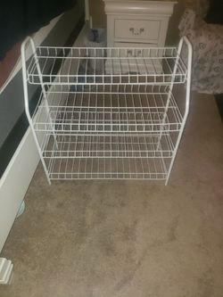 White wire organizer shelf