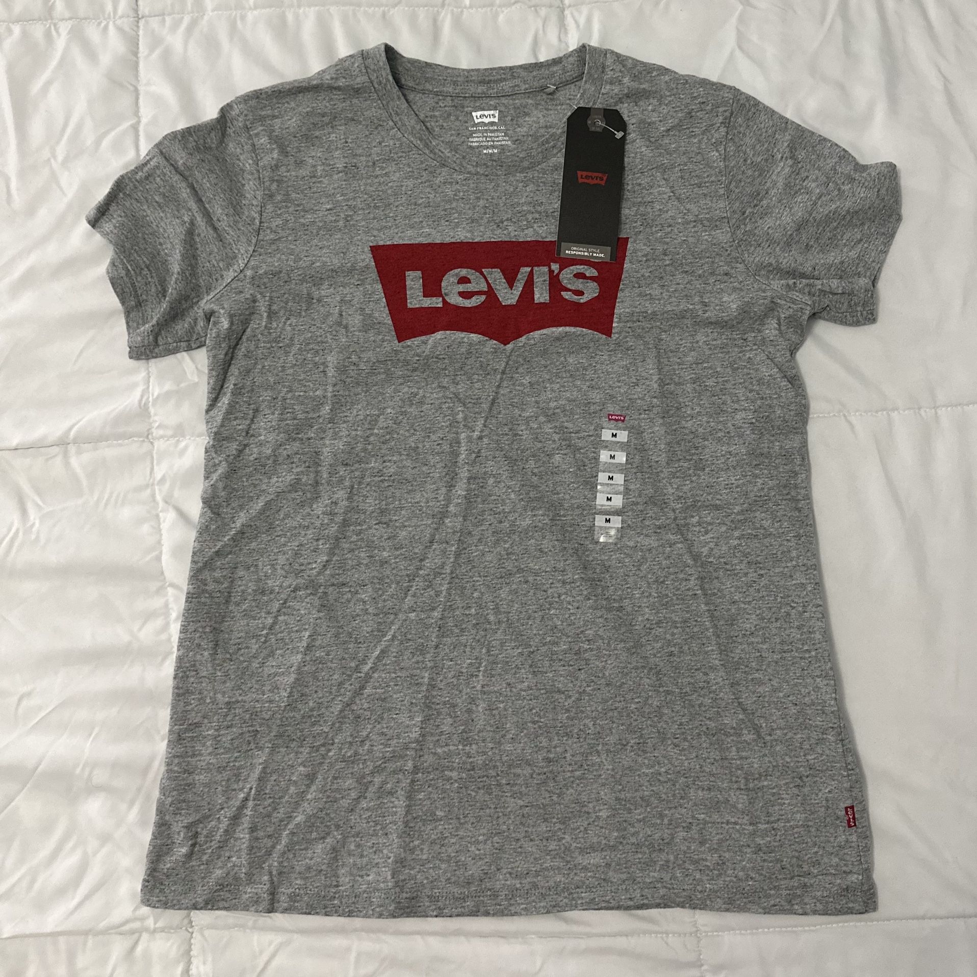 Gray Levis Shirt New With Tags Size Medium