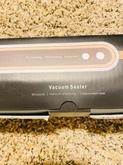 Miniature Vacuum Sealer Machine