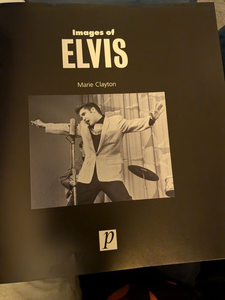 224 Pages Of Images  Of  ELVIS