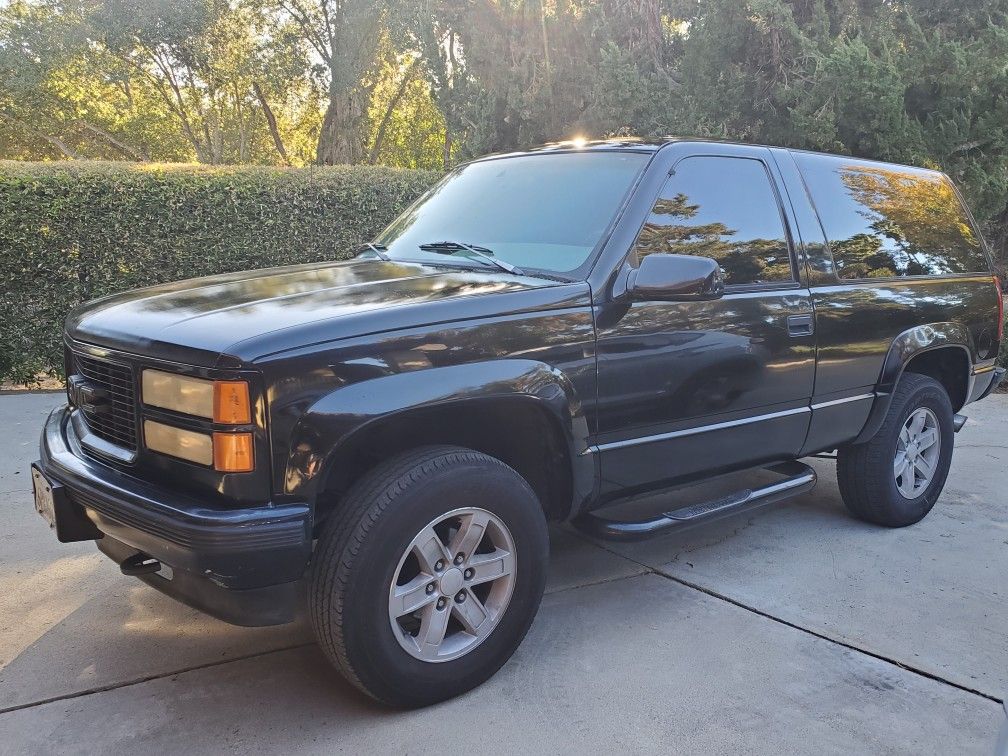 2 Door Yukon/ Tahoe for Sale in Escondido, CA OfferUp