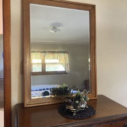 Thomasville Furniture 35X45”  American Country Collection 20511 Wall/Dresser Vertical Mirror