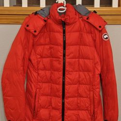 Womans Packable Down Canada Goose Jacket