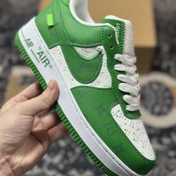 L.ouis Vuitton x Nike Air Force 1'07 LV8 Low GreenWhiteLV Monogram