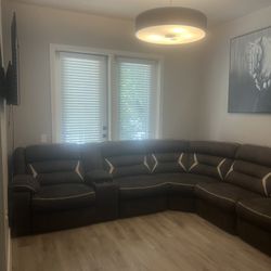 6 Piece  Reclining Sectional 