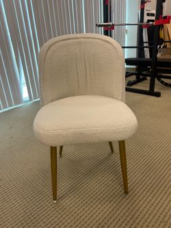 NEW Beige and gold vanity chair