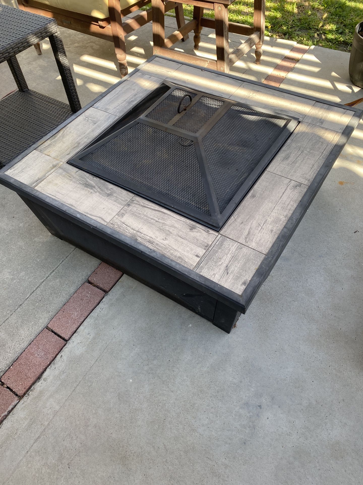 Outdoor Wood Fire Pit