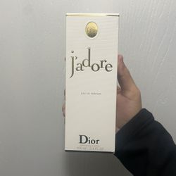 Dior Jadore 