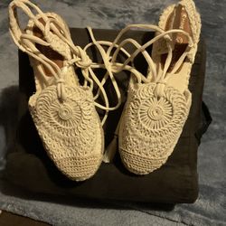 Bonitas Sandalias  Chinese Laundry Size 6/36-5 M Nuevas