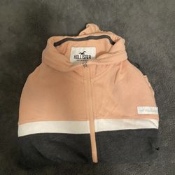 Hollister Sweater 
