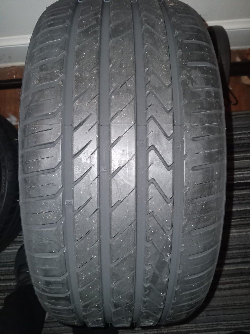 4 New Lexani 20inch Tires