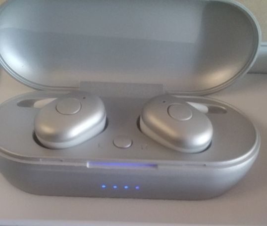 DT1 Wireless Grey Bluetooth Earbuds