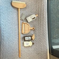 Le Toy Van Wooden Cleaning Set