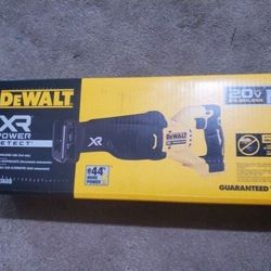  
DEWALT XR POWER DETECT 20-volt Max Variable Speed Brushless Cordless Reciprocating Saw (Tool Only)