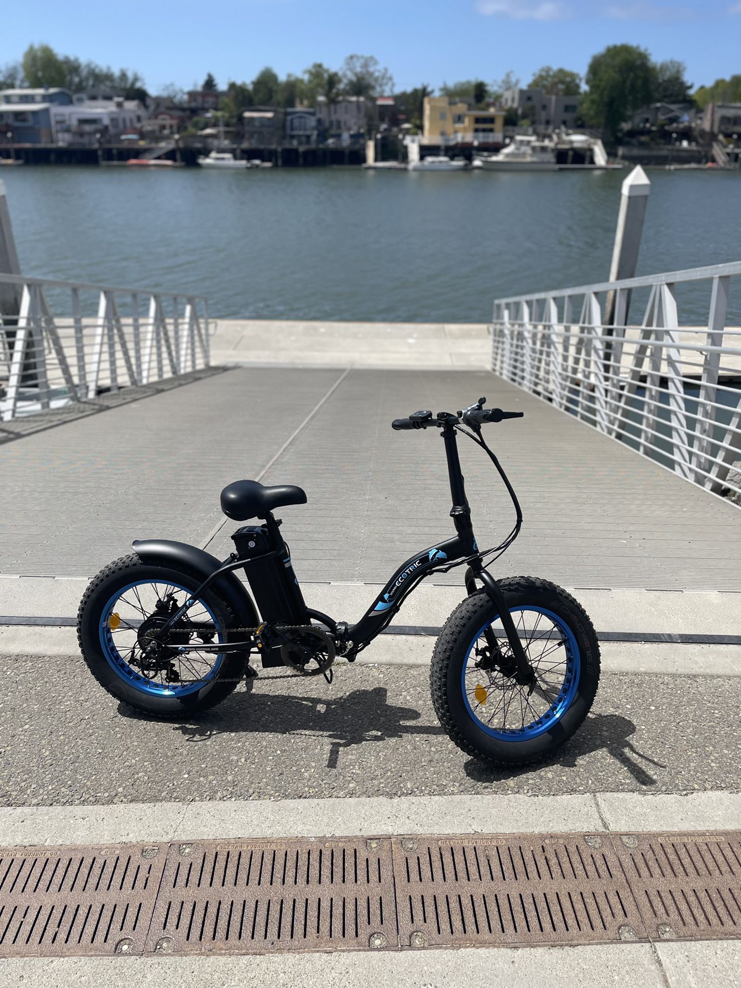 20" 500W Lithium Battery Folding Electric Bicycle Fat tire Pedal Assist ecotric