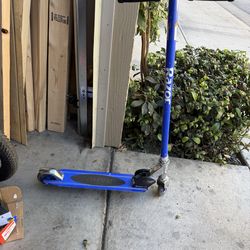 I'm selling a scooter