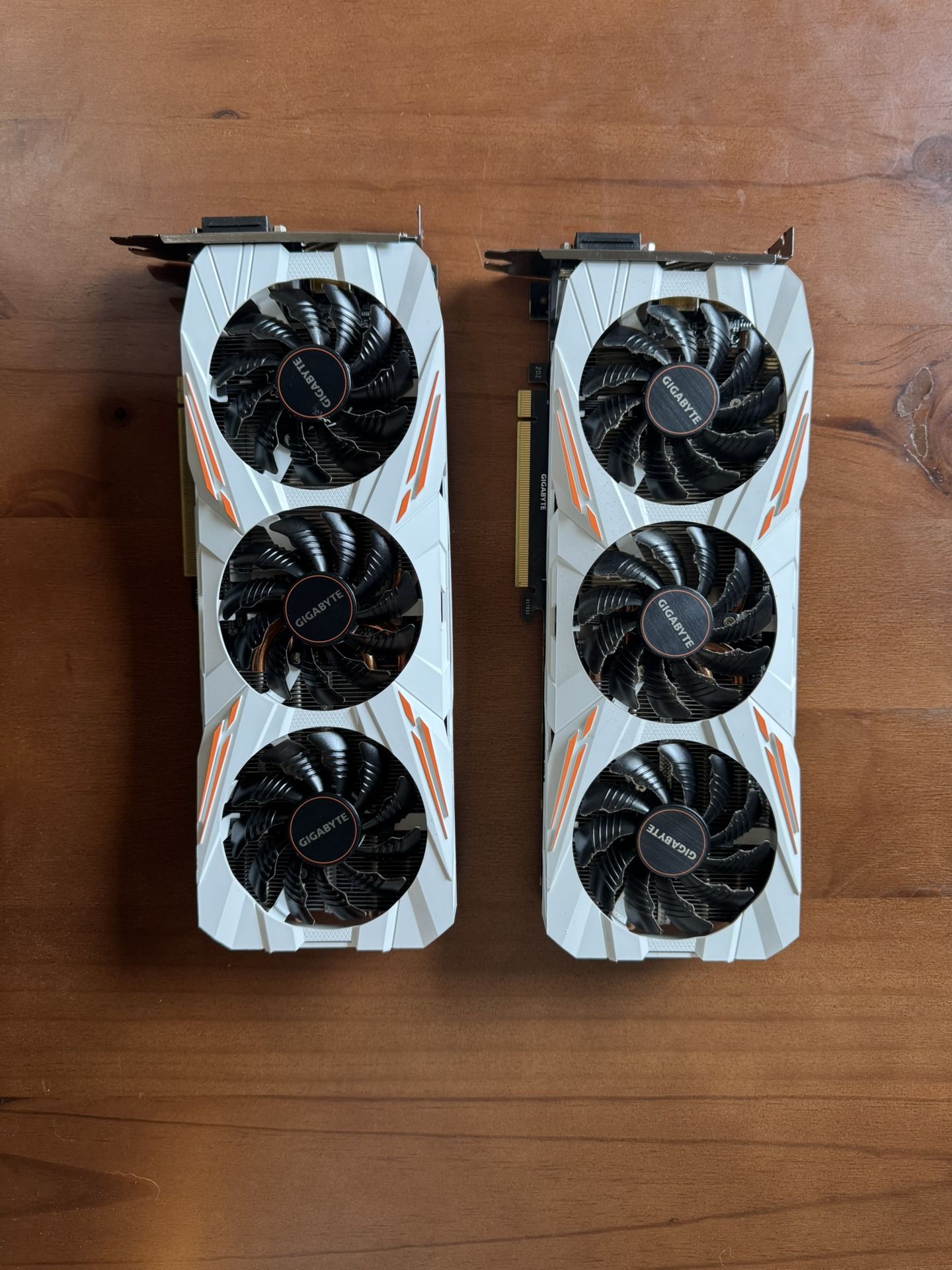 2x Gigabyte 1080ti