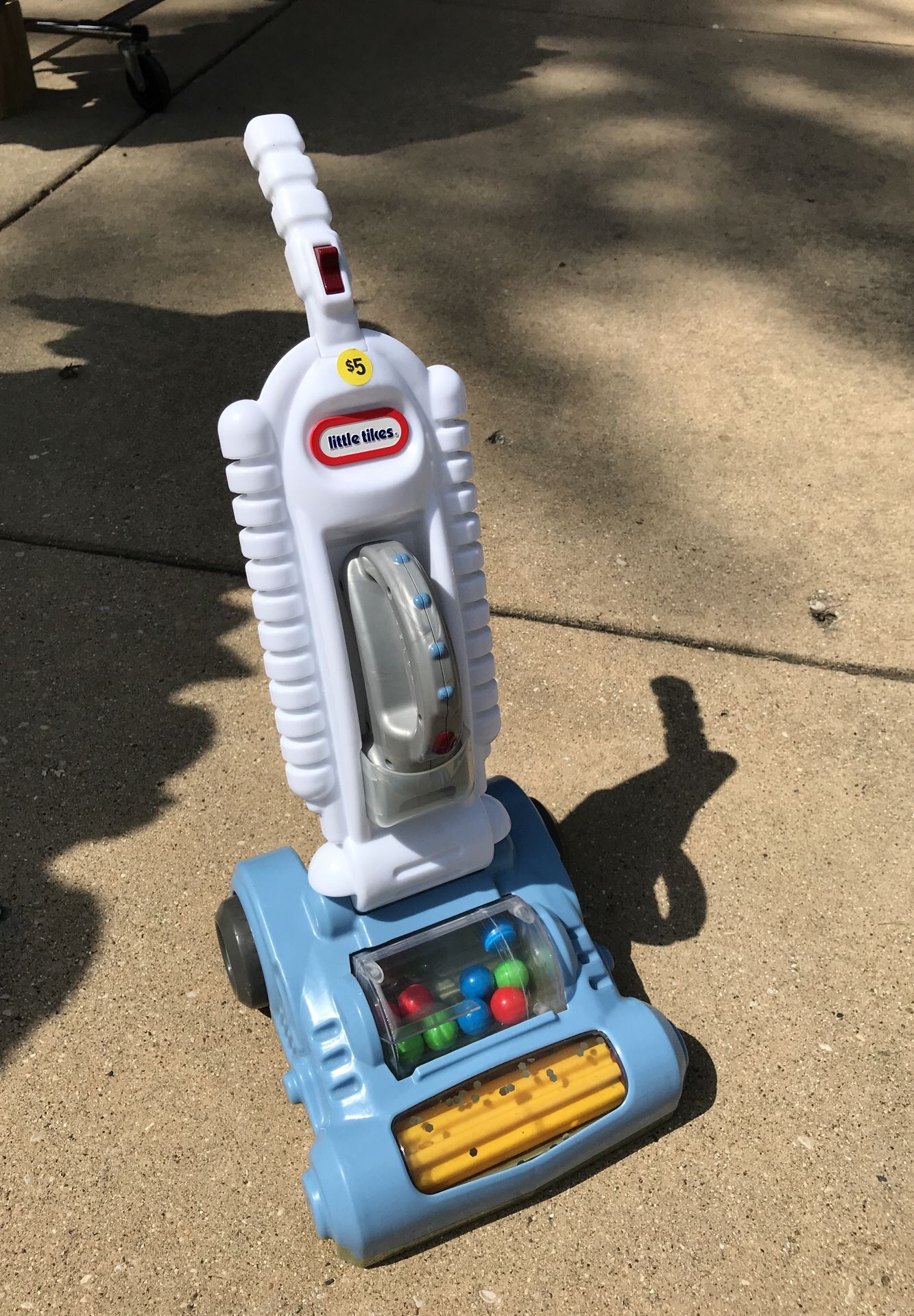Little Tikes vacuum cleaner