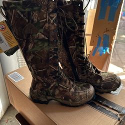 New Rocky Tall Camo Snake Boots Size 8