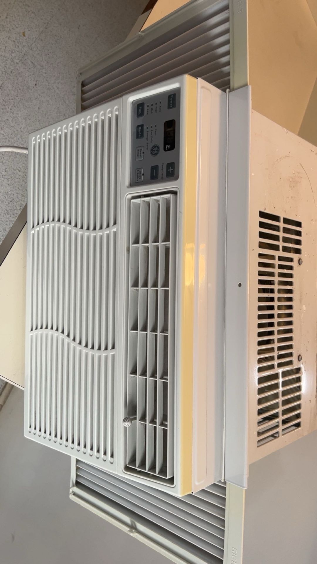 GE AC Cold 6050 Btu Lime New