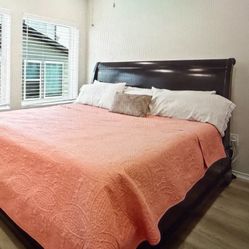King Bed frame And Temperpedic Mattress 