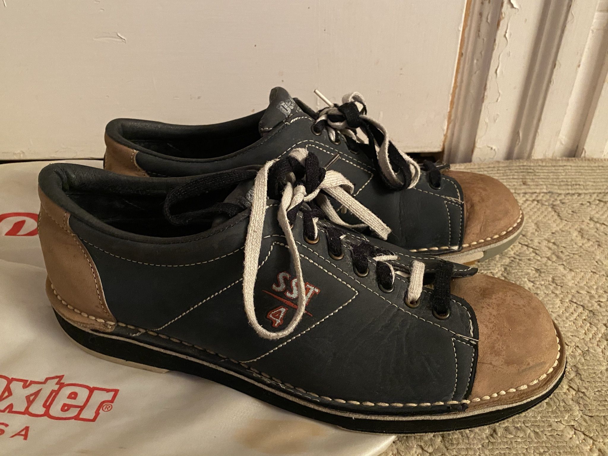 Dexter SST 4 Bowling Shoes Men’s Left Handed 10.5 M