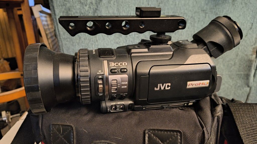 JVC GY-HM100 3 Chip Pro HD 1080p Camcorder
