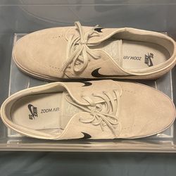 Men Size 12 Nike Janoskis