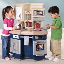 Super Chef 13-Piece Pretend Play Kitchen Toys Playset with Microwave, Oven and Coffee Maker, Multi-color- For Kids Toddlers, New In Box