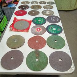 Circular saw blades cut off and sanding discs tools
