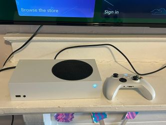 Xbox Series S 512 GB with wireless controller in original packaging