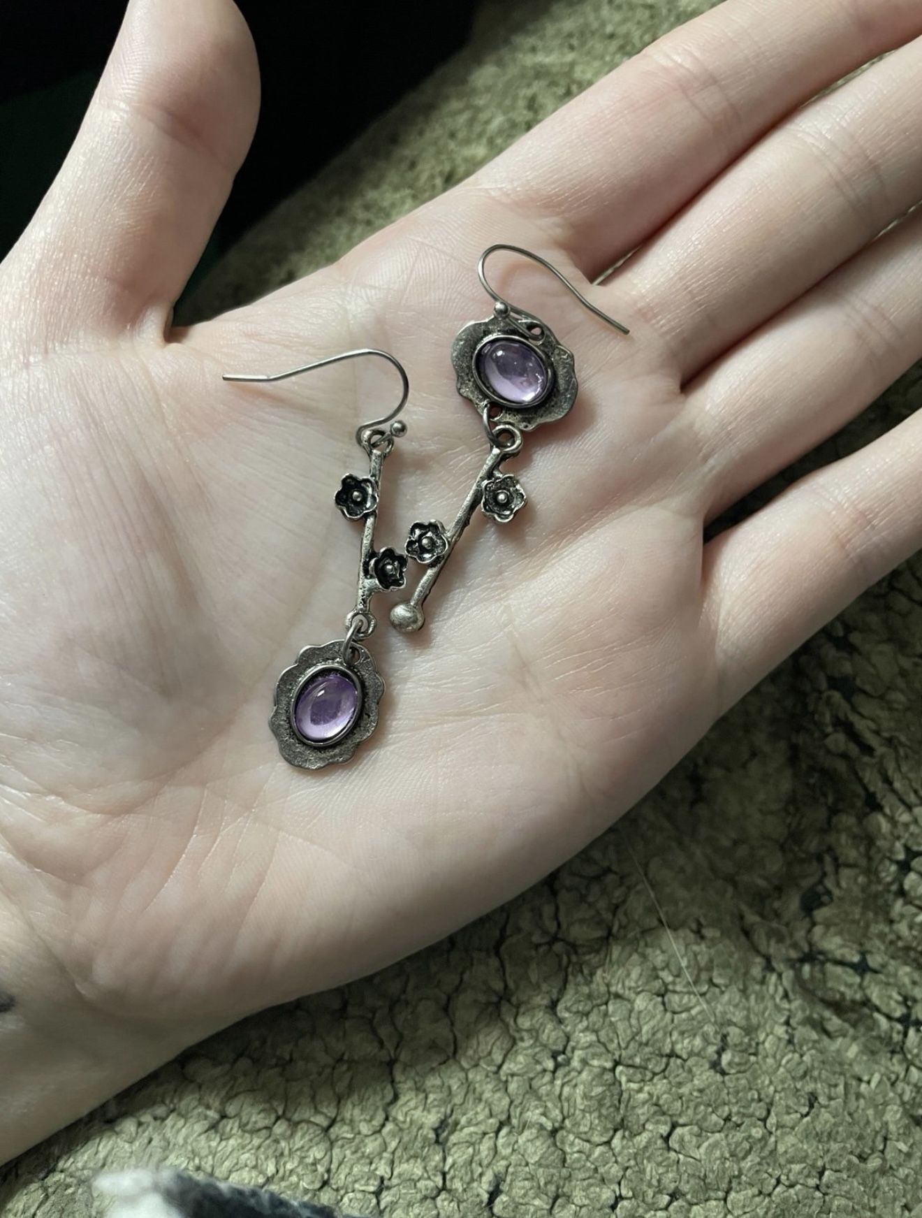 Hypoallergenic Flower And Purple Gem Earrings