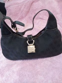 Dooney & Bourke small  signature handbag