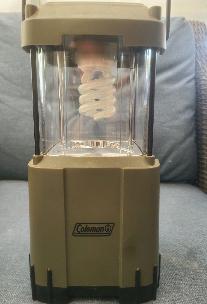 Vintage coleman battery power lantern
