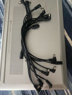 Guitar pedal power supply cords