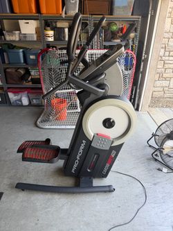 Workout Equipment / Pro-Form Cardio HIIT Pro