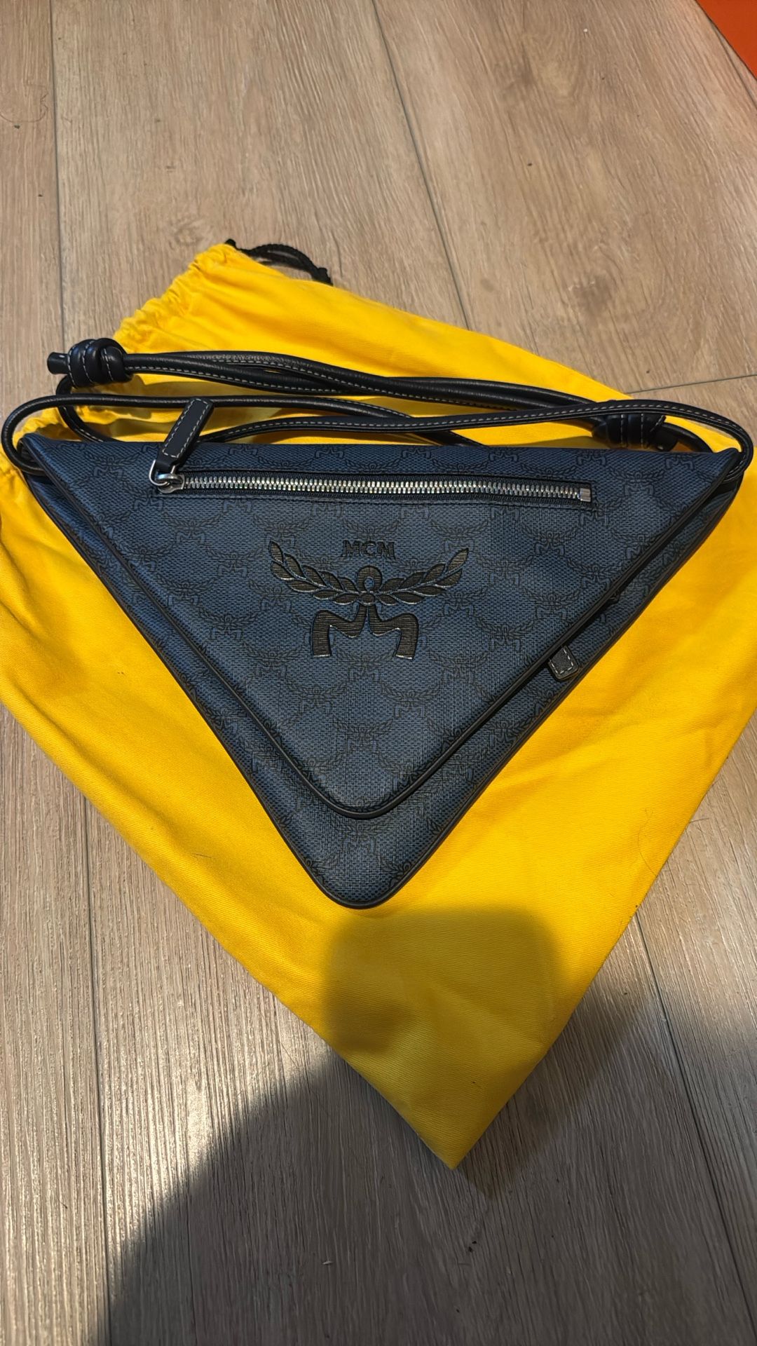 Shoulder Bag 
