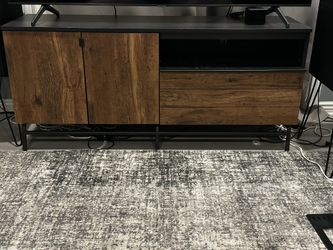 Media Table